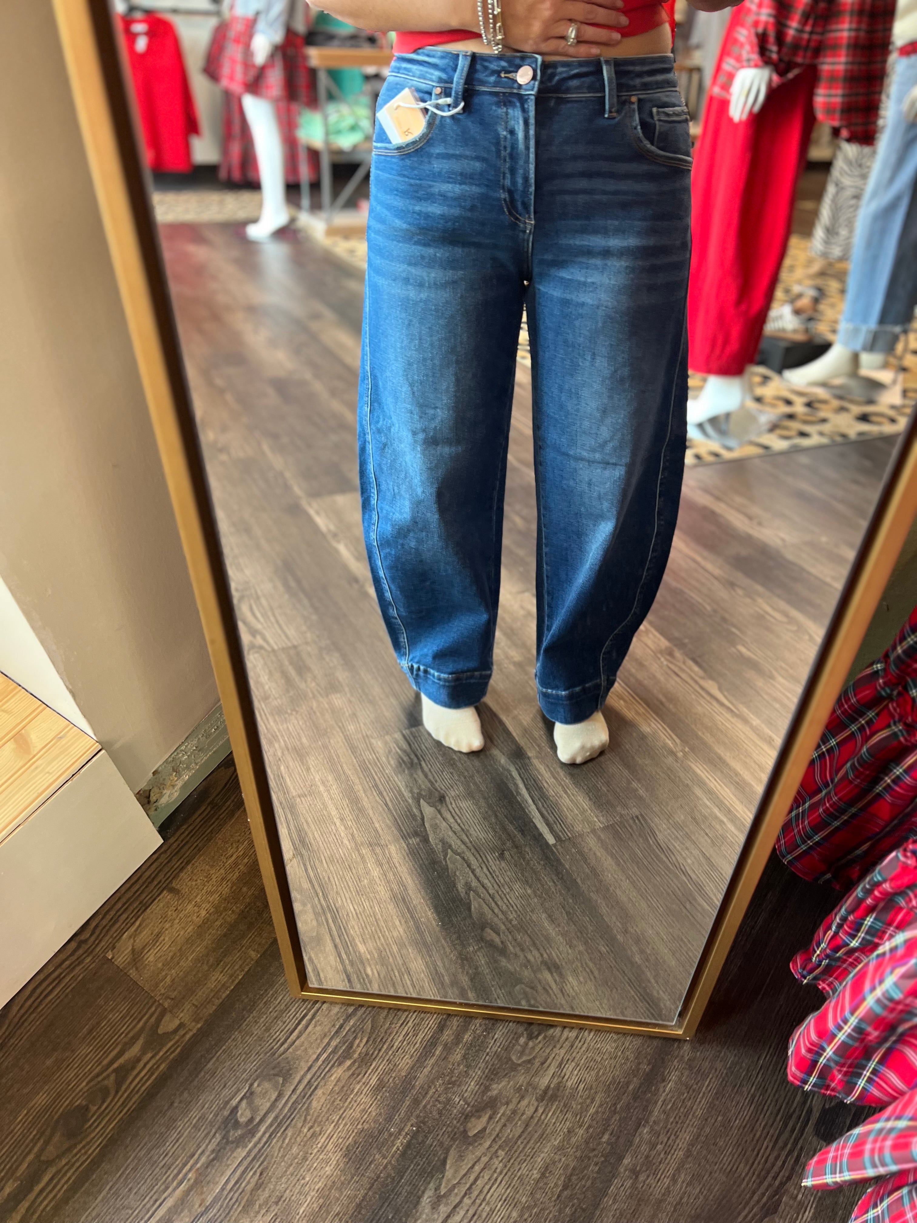 Risen Mid Rise Dark Barrel Jean