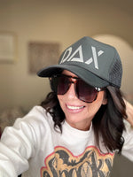 Load image into Gallery viewer, Dax Fall Sunglasses
