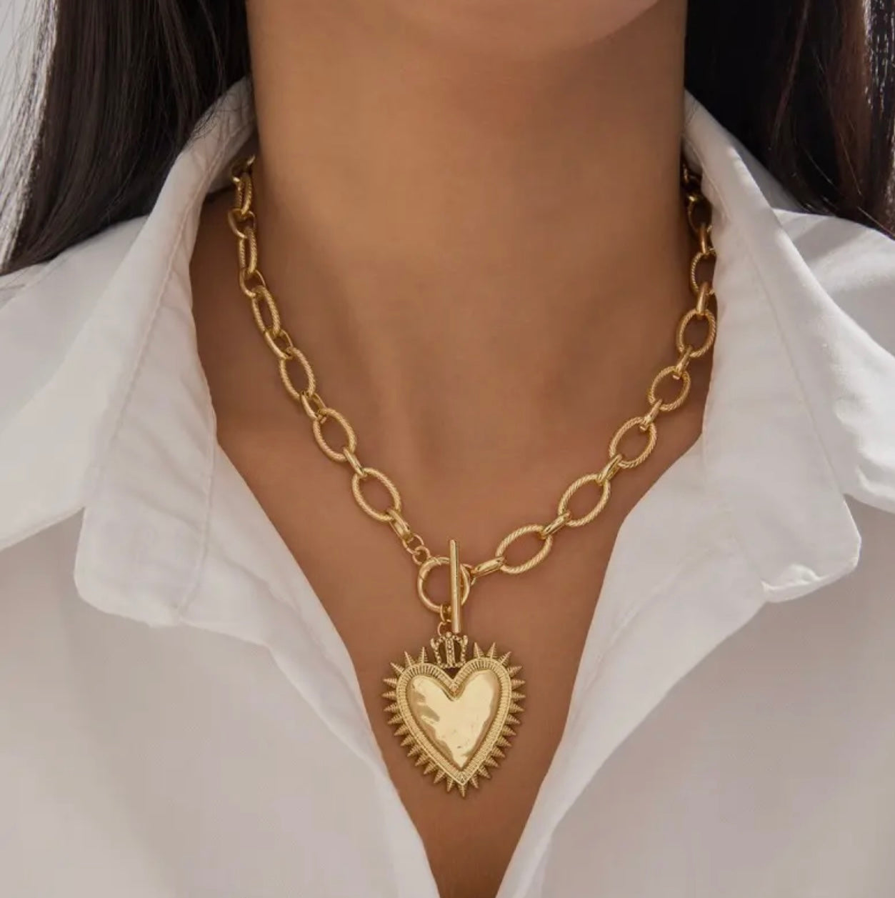 Spiked Heart Chunky Chain Toggle Necklace