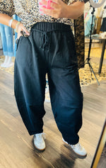 Load image into Gallery viewer, Black Barrel Pants
