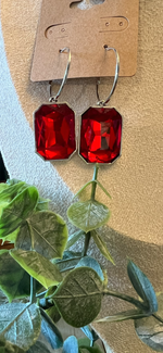 Load image into Gallery viewer, Silver Geo Shape Crystal Earrings
