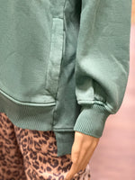 Load image into Gallery viewer, Zenana Hi-Low With Pockets
