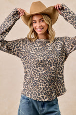 Load image into Gallery viewer, Bibi French Terry With Leopard Sleeves Top

