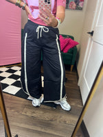 Load image into Gallery viewer, Tulip Pants
