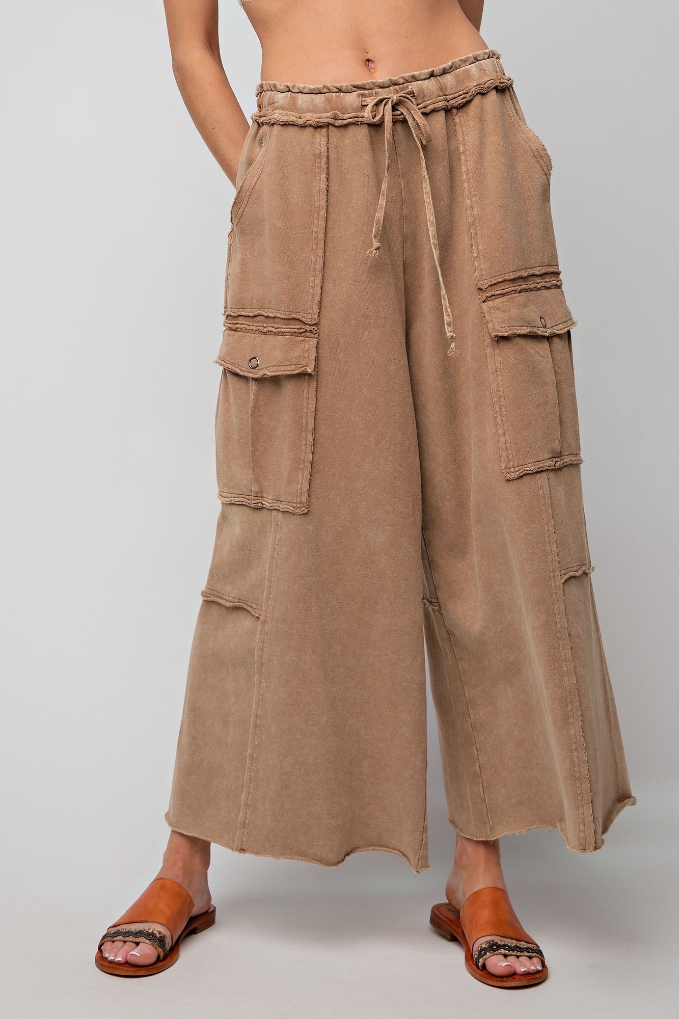 Easel Mineral Washed Wide Leg Cargo Pant- Latte