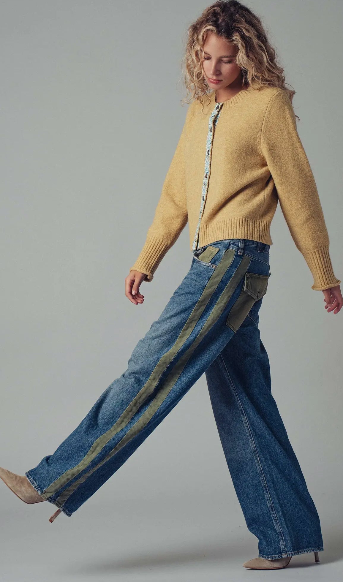 Urban Daizy ~ Wide-Leg Utility Stripe Denim Jeans