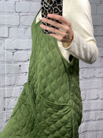 Load image into Gallery viewer, V-neck Sleeveless Quilted Jumpsuit
