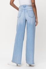 Load image into Gallery viewer, Cello High Rise Wide Leg Light Denim (stretch)
