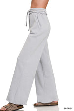 Load image into Gallery viewer, FLEECE EXPOSED SEAM WIDE LEG SWEATPANTS
