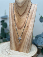 Load image into Gallery viewer, Silver Paper Clip Chain Letter Necklace
