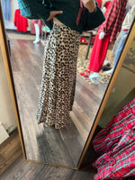 Load image into Gallery viewer, Leopard Maxi Skirt
