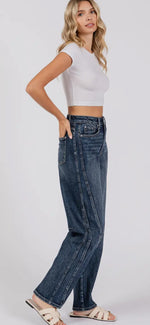 Load image into Gallery viewer, Petra 153 Seam Detailing High Rise
Comfort Barrel Jeans
