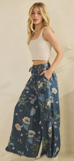 Load image into Gallery viewer, Sage + Fig ~ Botanical Print Wide-Leg Denim Pants
