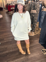 Load image into Gallery viewer, HyFve Long Sleeve Tee Dess
