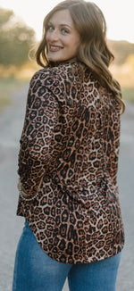 Load image into Gallery viewer, STERLING KREEK ~ RANGE &amp; ROAR TOP
