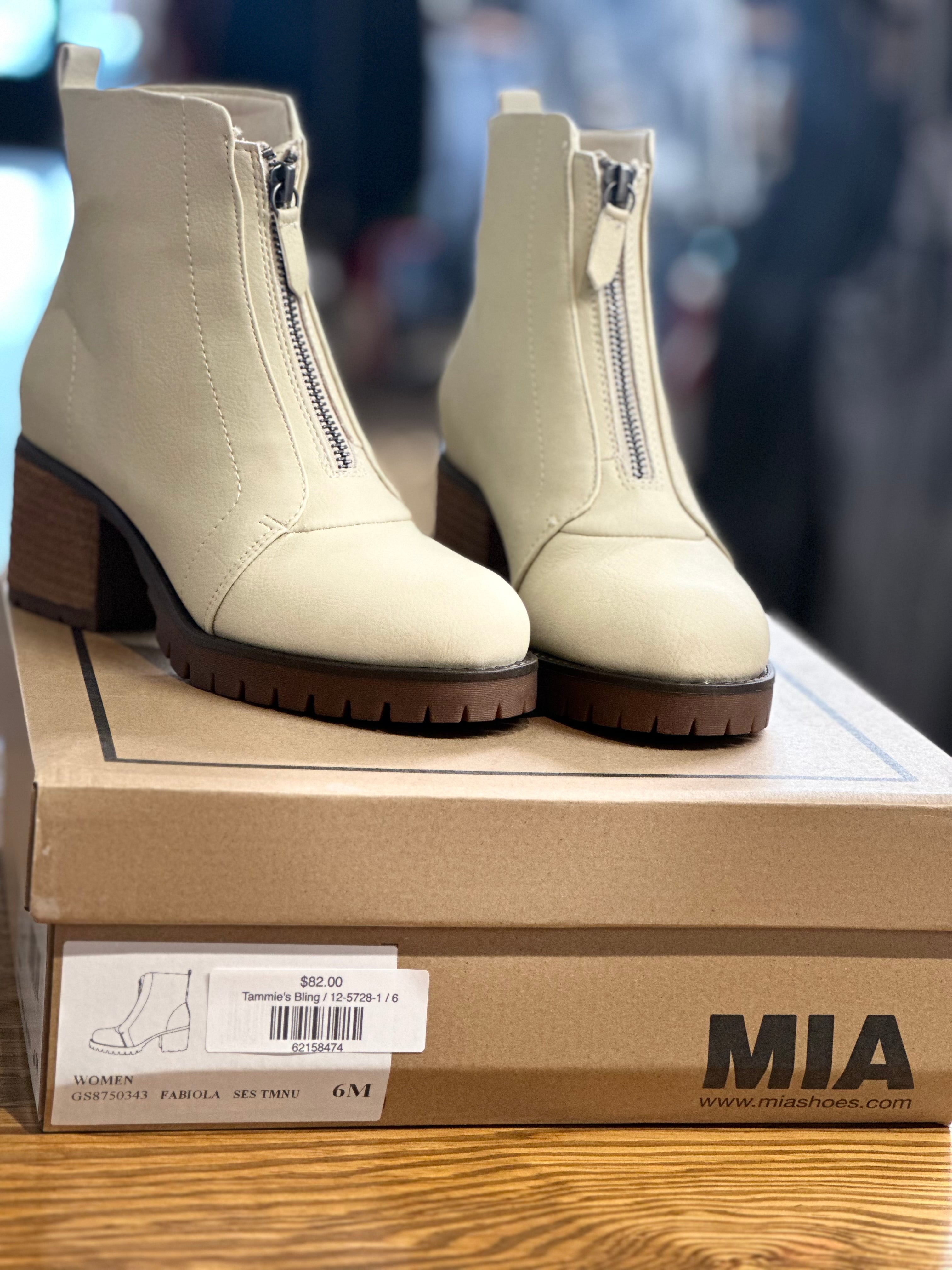 Mia Seashell Boot