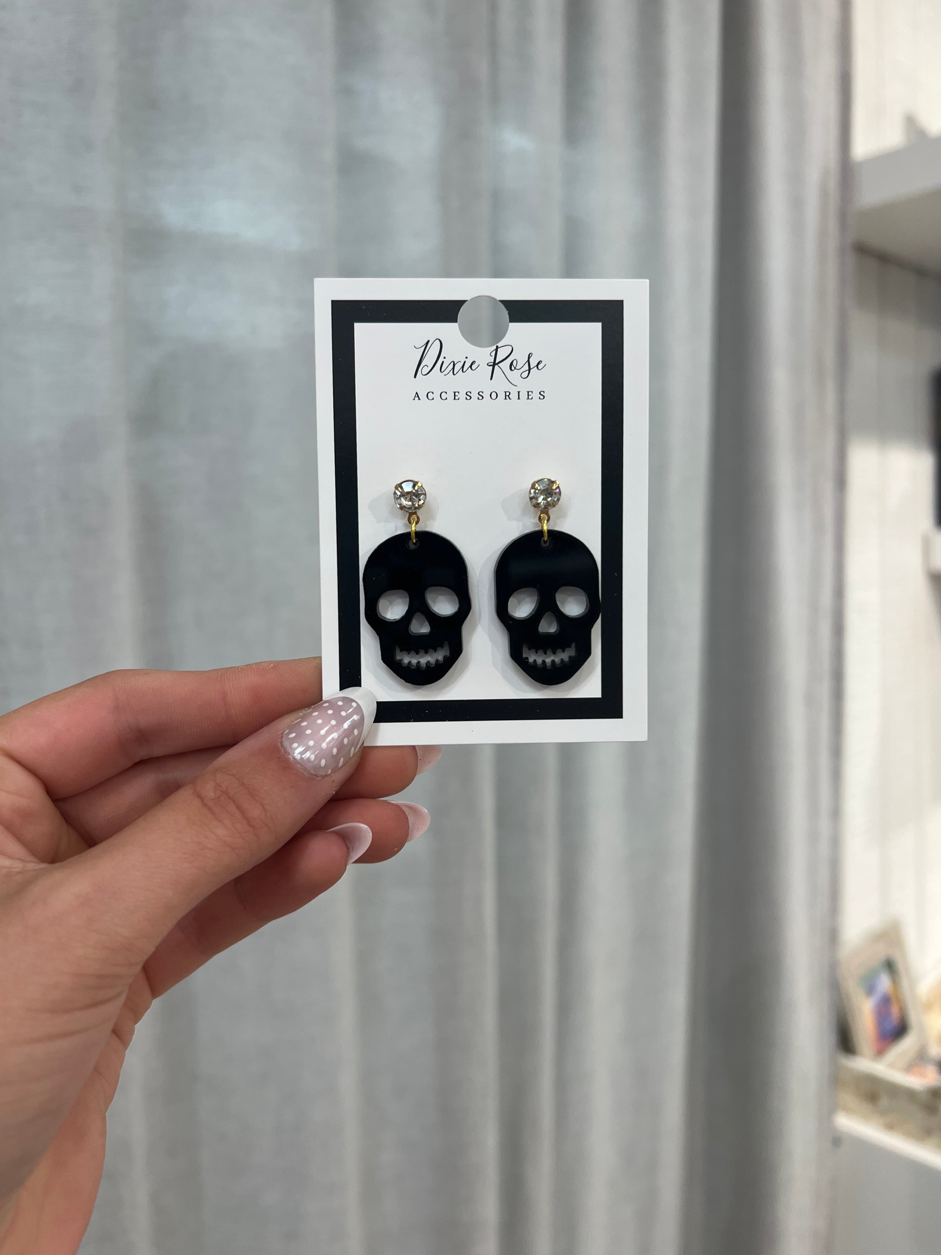 Black Skull Ear Ring