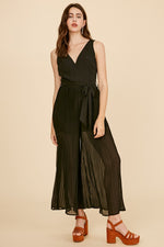 Load image into Gallery viewer, Black Pleated Wide Pants Chiffon Jumpsuit

