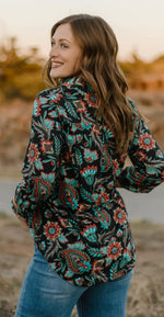 Load image into Gallery viewer, STERLING KREEK~ PRAIRIE BLOOM TOP
