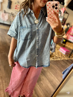 Load image into Gallery viewer, Very J Mineral Washed Chambray Top

