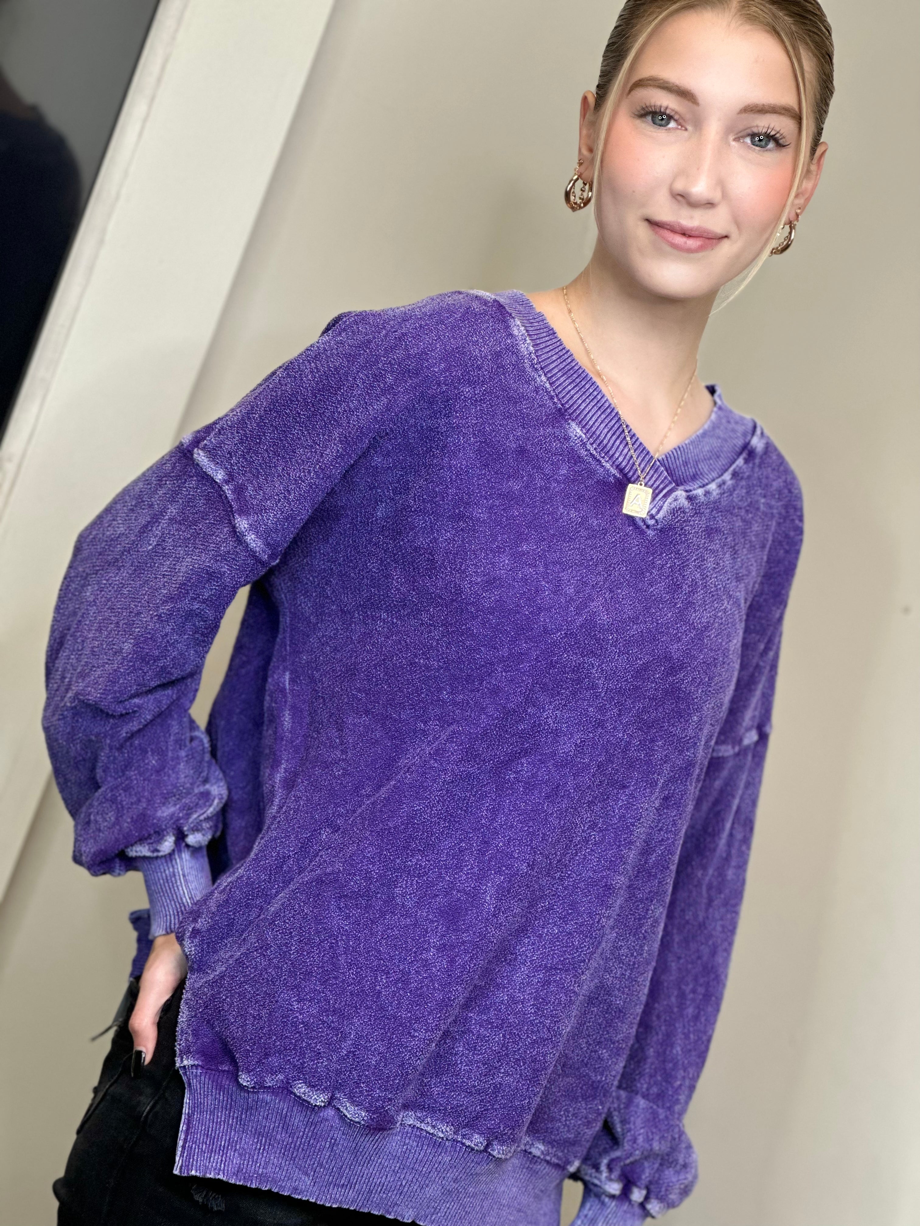 Mineral Washed Purple Pull  Over