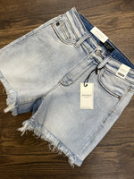 Load image into Gallery viewer, Judy Blue High Waist Wash Out W Fray Hem Short
