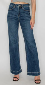 Load image into Gallery viewer, ARTEMIS VINTAGE~ Tummy Control High Rise Relaxed Holly Flare Jeans
