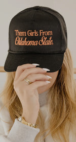 Load image into Gallery viewer, LIVYLU~ Osu Cowboys Them Girls from Oklahoma
State Black Hat *Licensed
