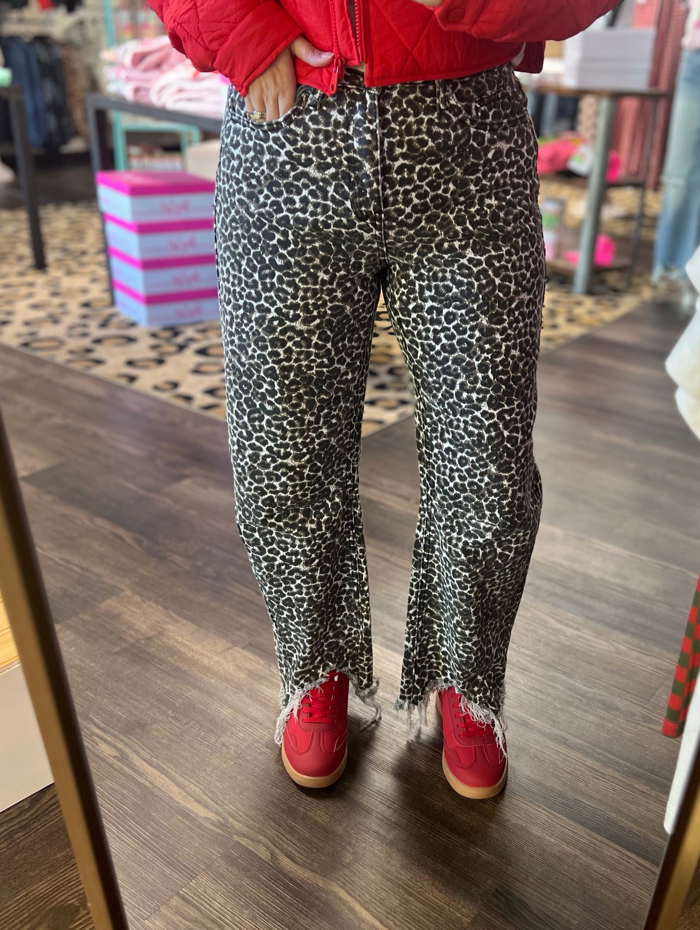 Leopard Barrel Jeans