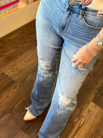 Load image into Gallery viewer, Judy Blue Fray Hem Bootcut
