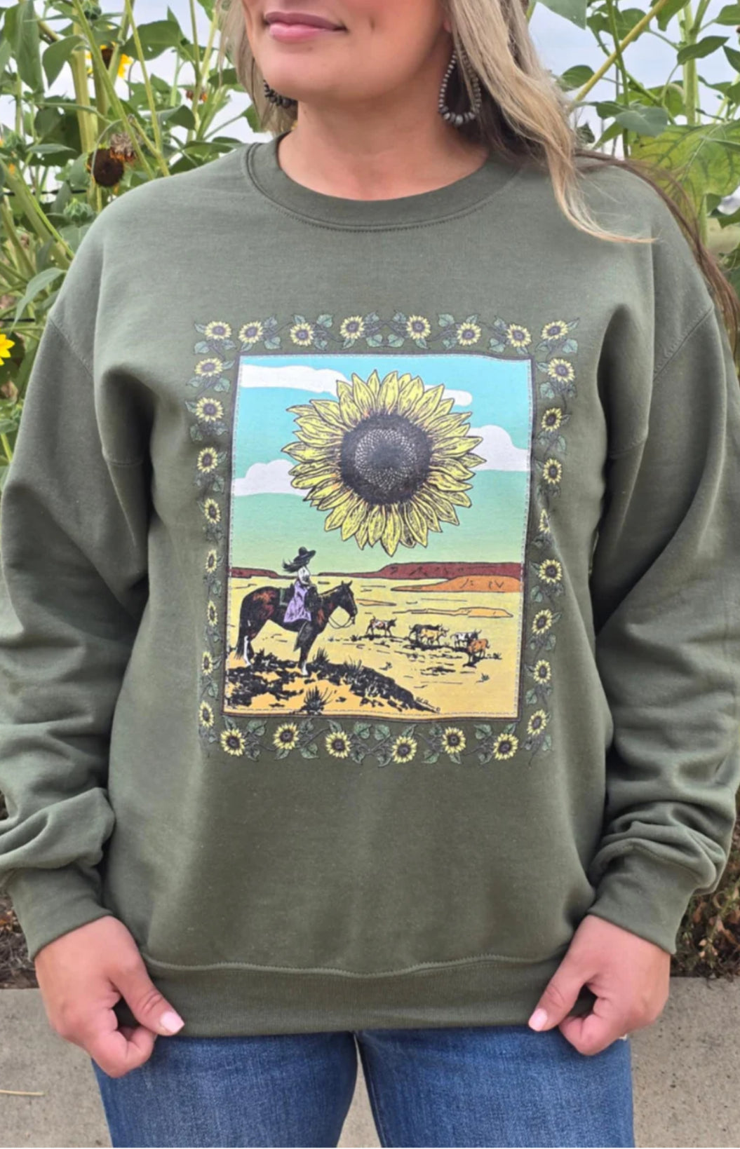 STERLING KREEK SUNFLOWERS IN THE DRAW PULLOVER