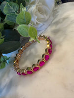 Load image into Gallery viewer, Gold Mini Heart Shape Bracelet
