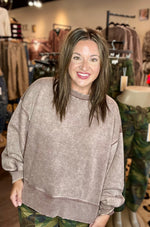 Load image into Gallery viewer, Acid Wash Fleece Pull Over
