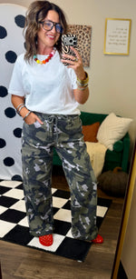 Load image into Gallery viewer, Mica Camo Cargo Denim
