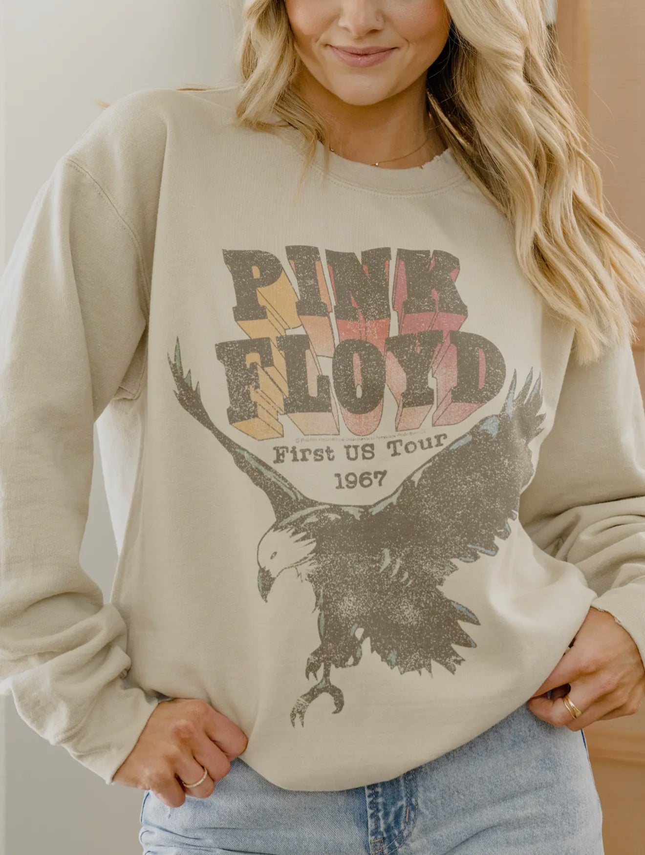 LivyLu Pink Floyd Eagle Sand Thrifted
Graphic Sweatshirt *Licensed