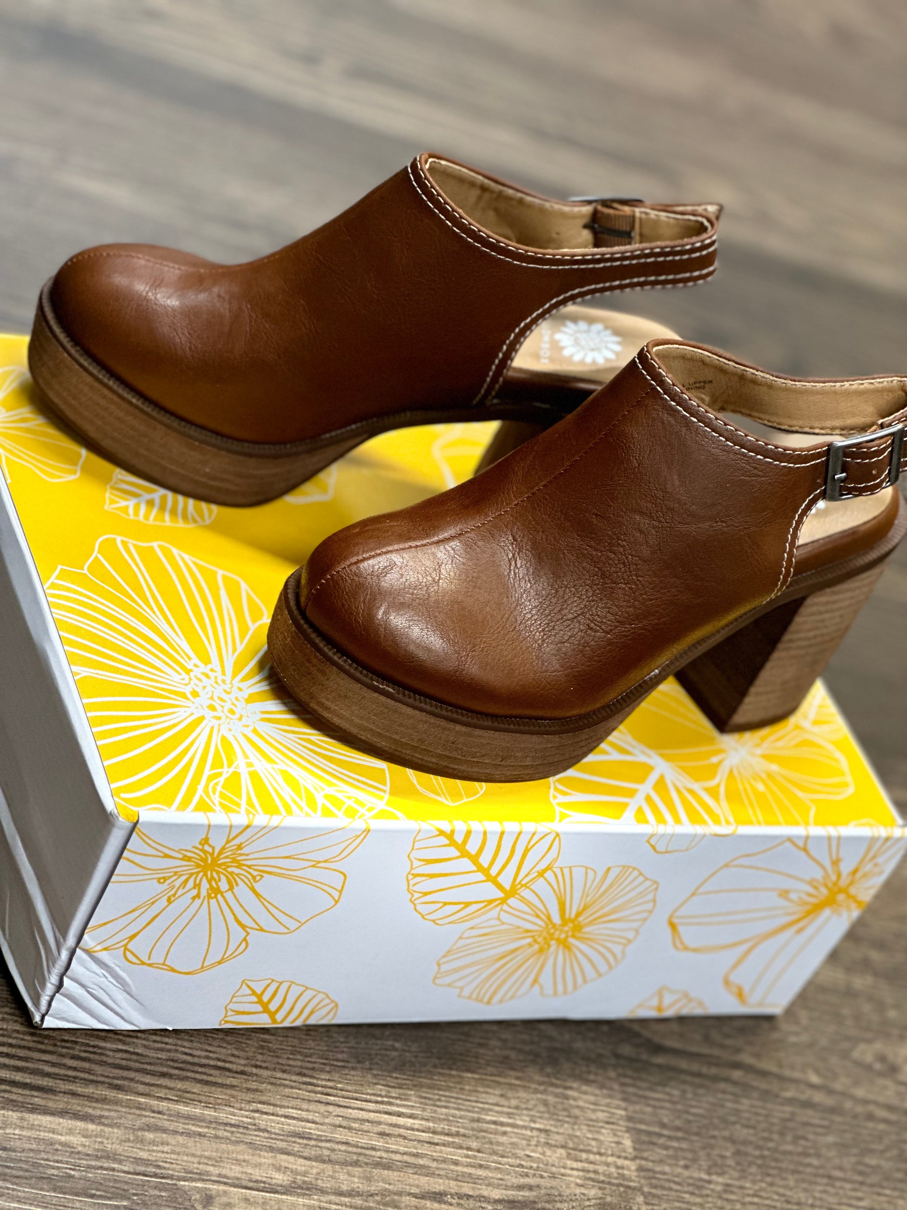 Yellowbox Laralyn  Heel