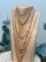 Load image into Gallery viewer, Silver Paper Clip Chain Letter Necklace
