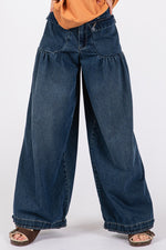 Load image into Gallery viewer, Mid Rise Balloon Denim Jeans With Pockets
