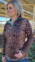 Load image into Gallery viewer, STERLING KREEK HEAR ME ROAR PULLOVER
