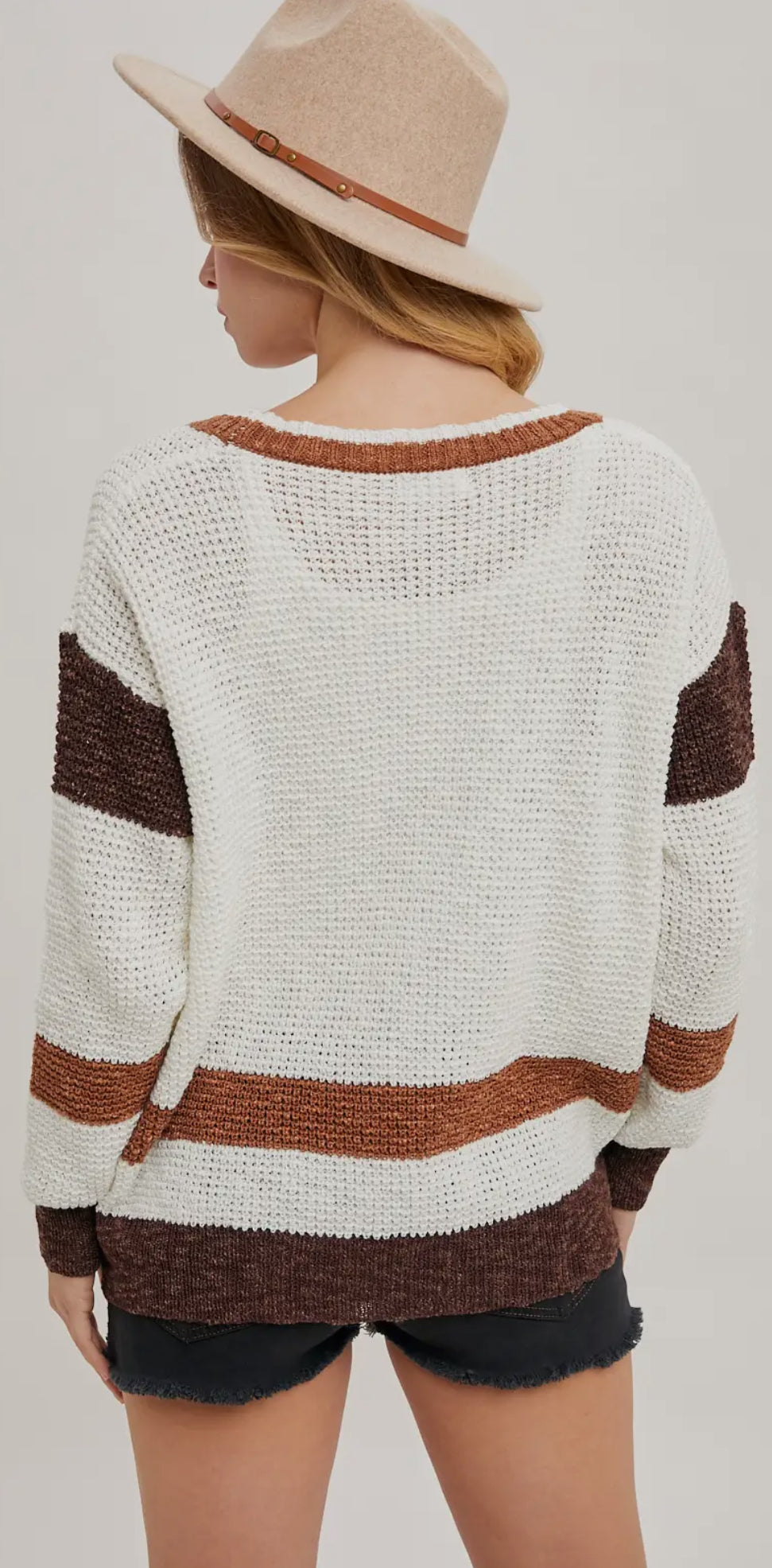 Color Block Button Down Knit
Sweater Cardigan