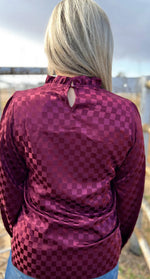 Load image into Gallery viewer, STERLING KREEK MERRY IN CRANBERRY TOP
