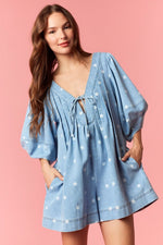 Load image into Gallery viewer, Pleated V-neck Dot Mini With Front Tie
