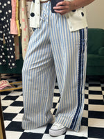 Load image into Gallery viewer, Bibi Stripe Woven Side Detail Elastic Waist Pants
