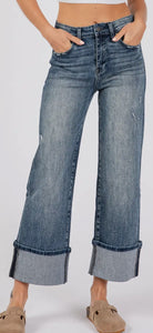 Petra 153 ~ High Rise Stretch Loose
Straight w/ Cuffed Hem