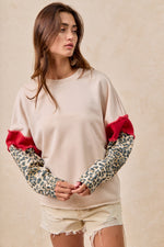 Load image into Gallery viewer, Bibi French Terry With Leopard Sleeves Top
