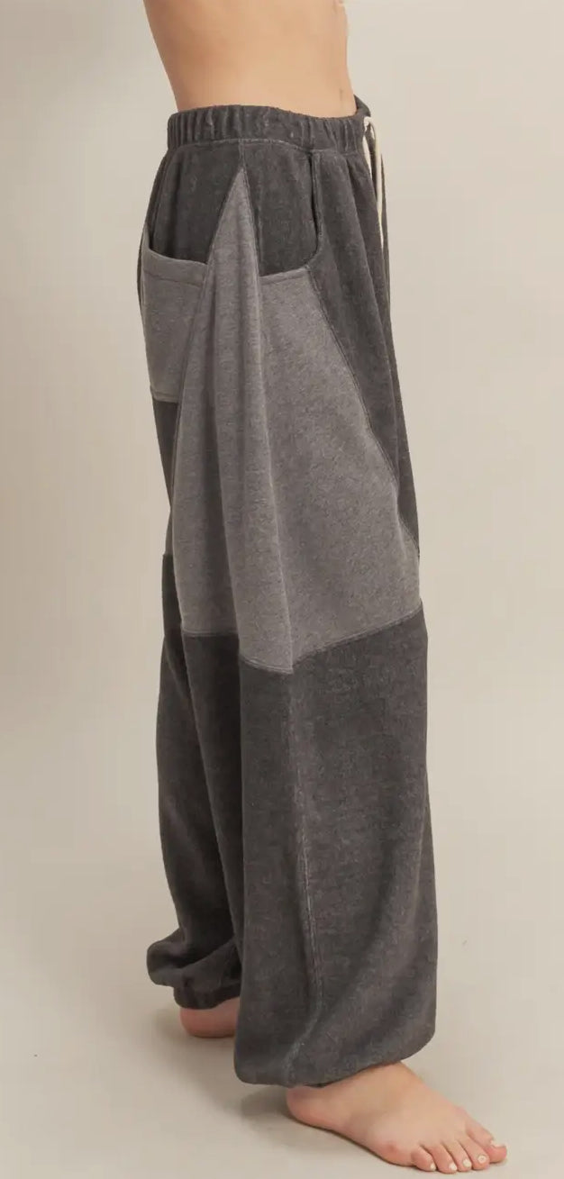 DOUBLE ZERO~ Contrasting High-Waist Casual Sweatpants