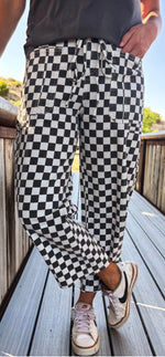 Load image into Gallery viewer, STERLING KREEK ~ FAST LANE BARREL JEANS
