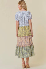 Load image into Gallery viewer, Floral  Short Sleeve Color Black Midi Dress
