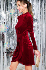 Load image into Gallery viewer, PIN-TUCK DETAIL BODY CON MINI VELVET DRESS
