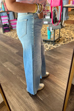 Load image into Gallery viewer, Cello High Rise Crop Wide Leg w/Raw Hem
